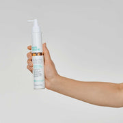 milk-shake-volume-solution-styling-in-hand